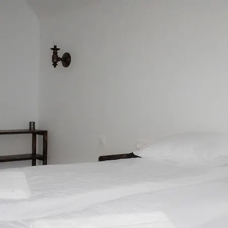 4 Seasons - House Bed & Breakfast *